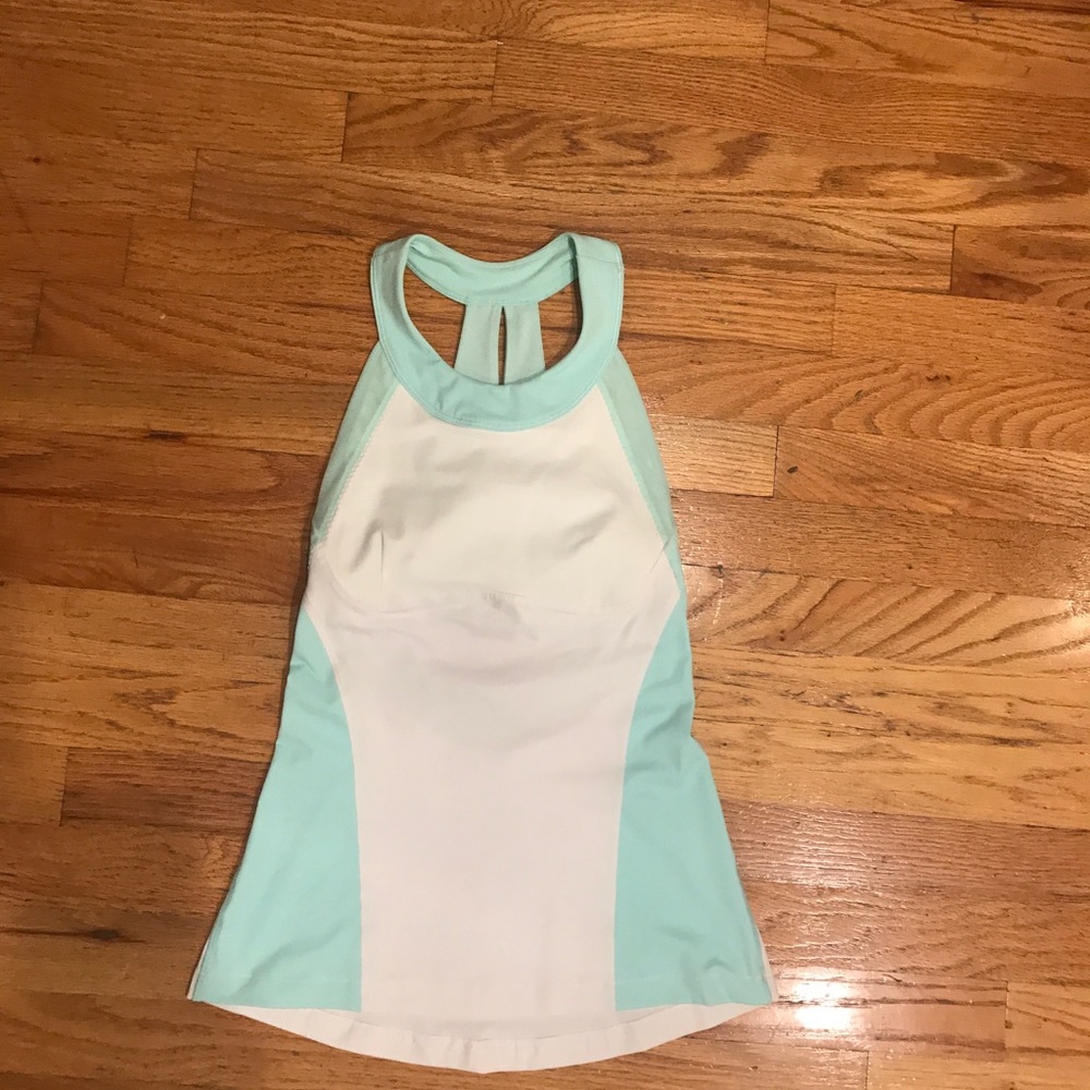 Lululemon top